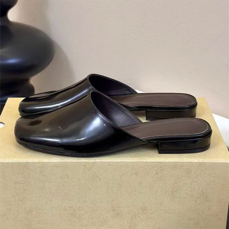 Kadiervy Leather Flat Slides