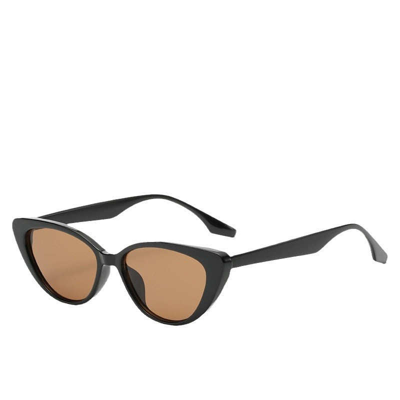 Cat-eye sunglasses for women