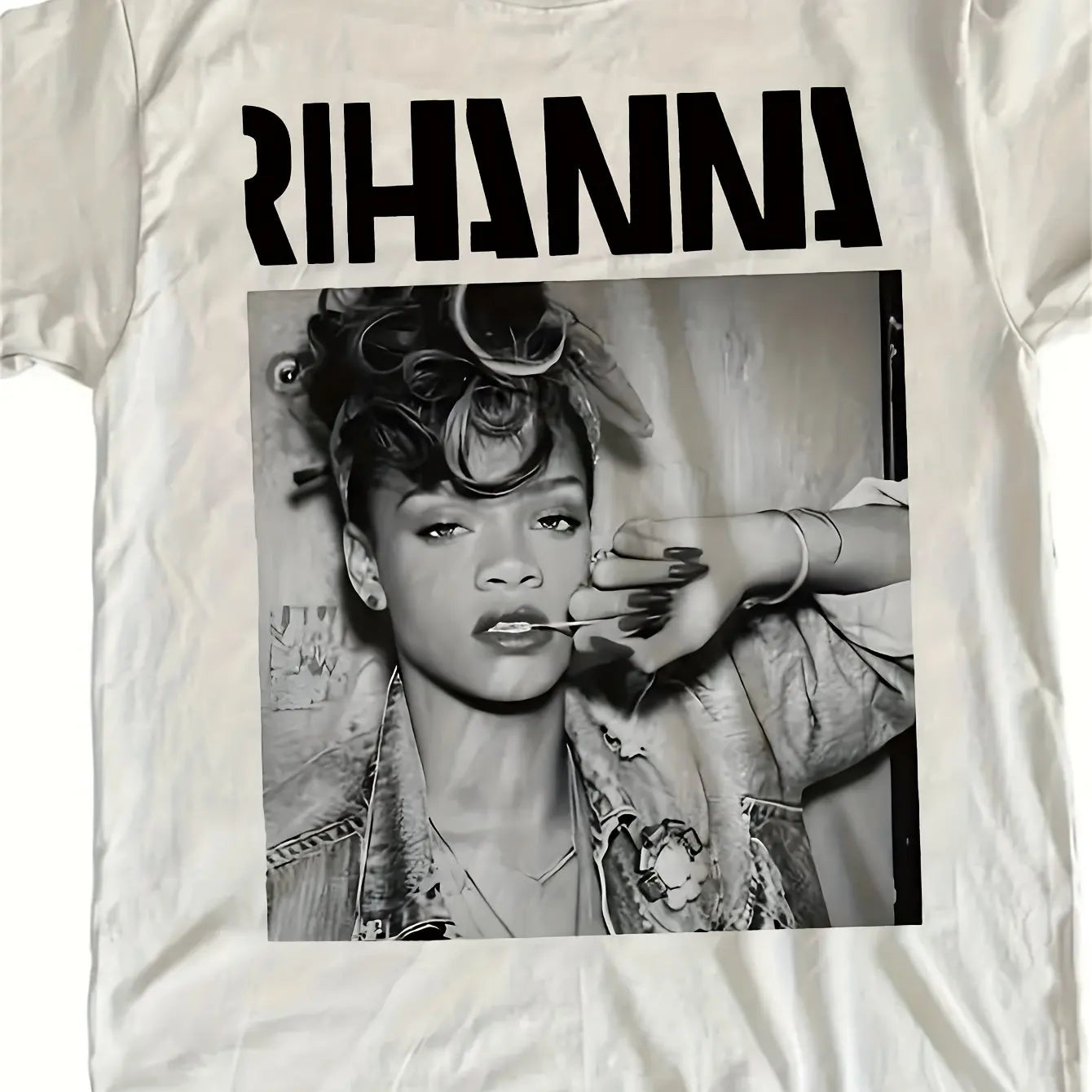 Rihanna Black and White T-shirt