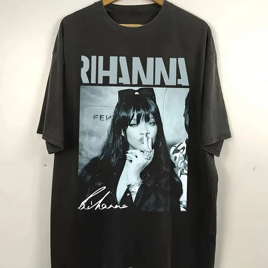Rihanna Pattern T-shirt